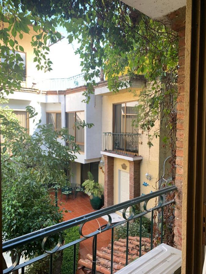Hotel Inn Galerias Aguascalientes Ngoại thất bức ảnh